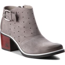 Botki CARINII - B4229/S J51-000-000-861. Szare buty zimowe damskie Carinii, z nubiku, na obcasie. W wyprzedaży za 239,00 zł.