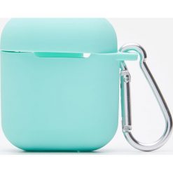 Etui na słuchawki - Turkusowy. Niebieskie etui damskie House. Za 25,99 zł.