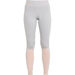 Adidas by Stella McCartney Legginsy pearos/stone. Różowe legginsy marki adidas by Stella McCartney, s, z elastanu. Za 379,00 zł.