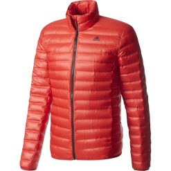 Kurtka adidas Varilite Down BS1585. Pomarańczowe kurtki sportowe męskie Adidas, s, bez wzorów, z materiału. W wyprzedaży za 239,99 zł.