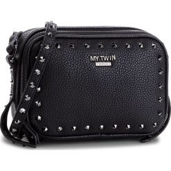 Torebka MY TWIN - Tracolla C/Zip VA8PAE Nero 00006. Czarne listonoszki damskie marki My Twin, ze skóry ekologicznej, na ramię. W wyprzedaży za 399,00 zł.