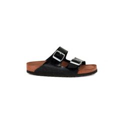 Klapki Birkenstock ARIZONA BLACK MAGIC. Czarne klapki damskie Birkenstock, bez wzorów. Za 368,38 zł.
