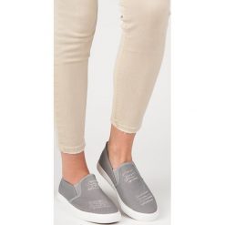Trampki i tenisówki damskie: Szare trampki slip on SUNNY