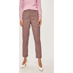 Vero Moda - Spodnie. Fioletowe legginsy damskie Vero Moda, z haftami, z elastanu. W wyprzedaży za 99,90 zł.