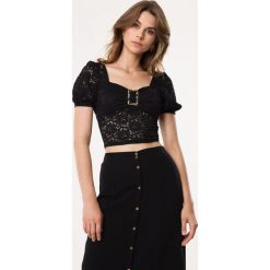 Czarny Top Goggle. Czarne bluzki damskie Born2be, s, bez wzorów, z koronki, bez kołnierzyka. Za 69,99 zł.