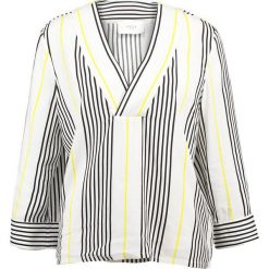 Bluzki asymetryczne: JUST FEMALE RITA BLOUSE Bluzka white