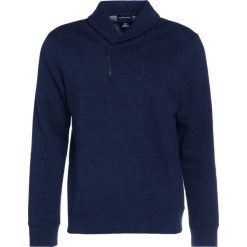 Club Monaco DONEGAL SHAWL Bluza navy. Niebieskie bluzy męskie marki Club Monaco, m, bez wzorów, z bawełny, bez kołnierzyka, bez rękawów, bez kaptura. W wyprzedaży za 406,45 zł.