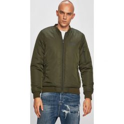 Blend - Kurtka bomber. Zielone płaszcze męskie Blend, xl, bez wzorów, z poliesteru, krótkie, bez kaptura. W wyprzedaży za 89,90 zł.