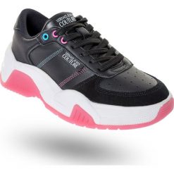 SNEAKERSY Versace Jeans Couture. Buty sportowe damskie Versace Jeans Couture, z jeansu. W wyprzedaży za 657,30 zł.