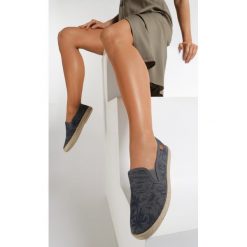 Czarne Espadryle Mignon. Czarne espadryle damskie Renee, bez wzorów, bez obcasa. Za 49,99 zł.