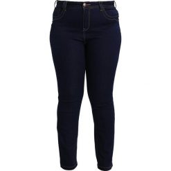 Zizzi MOLLY Jeansy Slim Fit dark blue rinse. Niebieskie jeansy damskie relaxed fit marki Zizzi, z bawełny. W wyprzedaży za 269,10 zł.