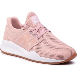 Sneakersy NEW BALANCE - WS247CE Różowy. Różowe półbuty damskie New Balance, z zamszu. W wyprzedaży za 229,00 zł.