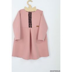 Sukienka Motyl z koronka. Czerwone sukienki dziewczęce z falbanami Pakamera, w koronkowe wzory, z koronki, z długim rękawem, długie. Za 129,00 zł.