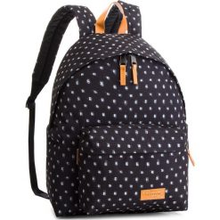 Plecak EASTPAK - Padded Pak'r EK620 Check Bleach 80T. Czarne plecaki męskie marki Eastpak, z materiału, sportowe. W wyprzedaży za 219,00 zł.
