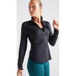 Bluza na zamek fitness kardio 500 damska. Czarne bluzy sportowe damskie DOMYOS, bez wzorów, z elastanu, bez rękawów, bez kaptura, na fitness i siłownię. Za 69,99 zł.