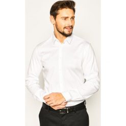 Koszula Pierre Cardin 8800/27080/900. Białe koszule męskie Pierre Cardin, m, bez wzorów, z bawełny, biznesowe, bez kołnierzyka, bez rękawów. W wyprzedaży za 229,00 zł.
