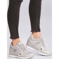 Szare Sneakersy Only The Lonely. Szare sneakersy damskie marki vices, ze skóry. Za 89,99 zł.