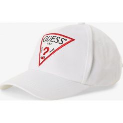 Guess Jeans - Damska czapka z daszkiem, biały. Białe czapki damskie Guess Jeans, z aplikacjami, z jeansu. Za 119,95 zł.