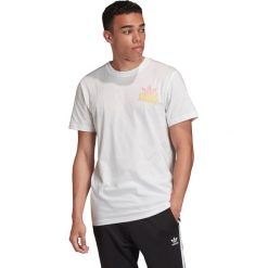 Adidas Originals Multi Fade Koszulka Biały. Białe podkoszulki męskie adidas Originals, l, z nadrukiem, z bawełny, bez kołnierzyka, z krótkim rękawem, krótkie. Za 119,95 zł.