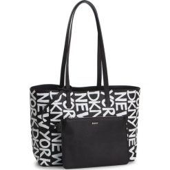 Torebka DKNY - R91AN757 Blk/Wht BLW. Czarne torebki klasyczne damskie DKNY, bez wzorów, ze skóry ekologicznej, klasyczne, bez dodatków. W wyprzedaży za 479,00 zł.