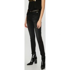 Desigual - Jeansy Gewn. Czarne boyfriendy damskie Desigual, z bawełny, z podwyższonym stanem. Za 399,90 zł.