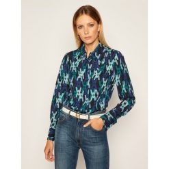 Koszula Guess Logotype 0BG402 8753Z. Bluzki damskie Guess, z aplikacjami, bez kołnierzyka, bez rękawów. Za 699,00 zł.