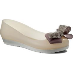 Baleriny SCA'VIOLA - 871 Beige. Brązowe baleriny damskie Sca'viola, bez wzorów, z tworzywa sztucznego, bez obcasa. W wyprzedaży za 129,00 zł.