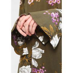 Sukienki: Warehouse MOLLY FLORAL BABYDOLL DRESS Sukienka letnia khaki base