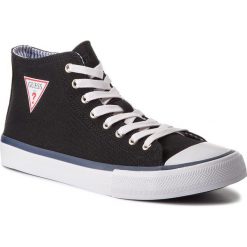 Trampki GUESS - Walter FMWAL1 FAB12 BLACK. Czarne trampki męskie marki Guess, z aplikacjami, z tkaniny. W wyprzedaży za 189,00 zł.