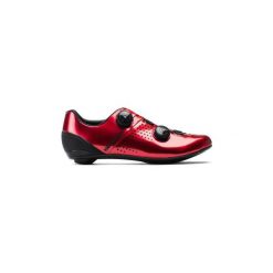 Buty na rower szosowy ROADRACING 900 VAN RYSEL ROSSO. Czerwone buty sportowe męskie VAN RYSEL, z poliesteru, bez zapięcia, rowerowe. Za 669,99 zł.