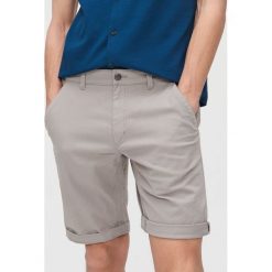 Szorty chinos slim - Jasny szary. Szare spodenki i szorty męskie Cropp, m, bez wzorów. Za 79,99 zł.