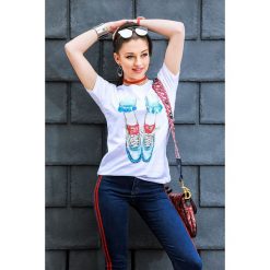 Damski t-shirt BRINLEY. Białe bluzki damskie Damski t-shirt BRINLEY, s, bez wzorów, bez kołnierzyka. W wyprzedaży za 39,00 zł.