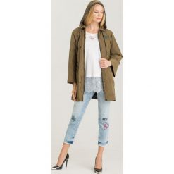 PARKA Twinset. Brązowe kurtki damskie Twinset, z aplikacjami, z materiału, z kapturem. Za 1209,00 zł.