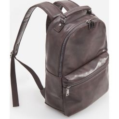 Plecak z kieszenia na laptop - Brązowy. Pomarańczowe plecaki męskie Reserved, bez wzorów. Za 159,99 zł.