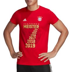 Adidas FC Bayern Meister Tee GC9993. Czerwone t-shirty męskie Adidas, m, bez wzorów, z bawełny, bez kołnierzyka. W wyprzedaży za 79,99 zł.
