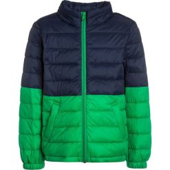Benetton Kurtka przejściowa green. Zielone kurtki męskie Benetton, z materiału. W wyprzedaży za 152,10 zł.