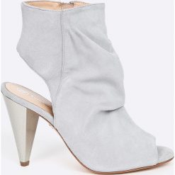 Buty zimowe damskie: Solo Femme - Botki
