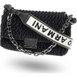 TOREBKA Emporio Armani. Czarne torebki klasyczne damskie Emporio Armani, w paski, z tkaniny, na ramię, bez dodatków. W wyprzedaży za 849,50 zł.