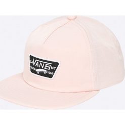 Vans - Czapka. Różowe czapki damskie marki Vans, z nylonu. W wyprzedaży za 119,90 zł.