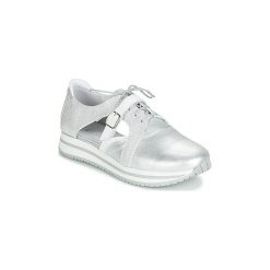 Buty Regard RUPINO V2 METALCRIS ARGENT. Szare trampki i tenisówki damskie Regard, bez wzorów, bez zapięcia. Za 284,50 zł.