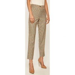 Silvian Heach - Spodnie. Legginsy damskie Silvian Heach, s, z haftami, z elastanu, klasyczne. Za 329,90 zł.