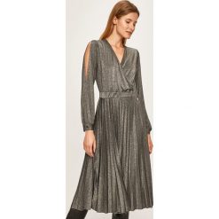 Trussardi Jeans - Sukienka. Szare sukienki damskie Trussardi Jeans, bez wzorów, z elastanu, z włoskim kołnierzykiem, z długim rękawem, długie, mini, rozkloszowane. W wyprzedaży za 599,90 zł.