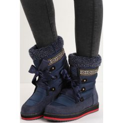 Granatowe Śniegowce Engild. Czarne buty zimowe damskie Born2be, z materiału, przed kolano. Za 99,99 zł.
