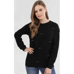 Czarny Sweter Ynisaith. Czarne swetry damskie Born2be, xl, bez wzorów, bez rękawów, bez kaptura. Za 89,99 zł.