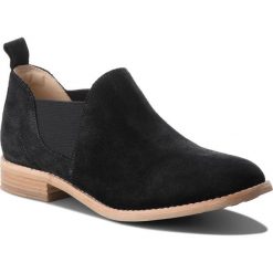 Półbuty CLARKS - Edenvale Page 261363814 Black Suede. Czarne półbuty damskie Clarks, na co dzień, bez wzorów, ze skóry, bez obcasa, na obcasie, bez zapięcia. W wyprzedaży za 249,00 zł.