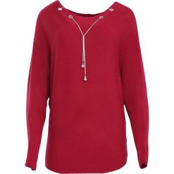 Bordowy Sweter Next Breath. Czerwone swetry klasyczne damskie marki Born2be, l, z okrągłym kołnierzem. Za 69,99 zł.