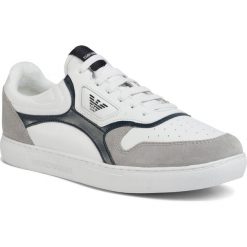 Sneakersy EMPORIO ARMANI - X4X290 XM222 K087 Plaster/White/Midnig. Białe sneakersy męskie Emporio Armani, na co dzień, bez wzorów, z zamszu, eleganckie, bez zapięcia. W wyprzedaży za 509,00 zł.