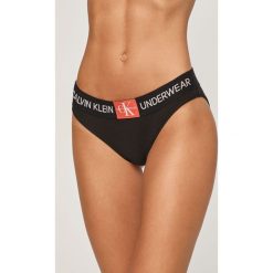 Calvin Klein Underwear - Figi. Czarne majtki damskie xs, z elastanu. W wyprzedaży za 69,90 zł.