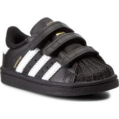 Buty adidas - Superstar CF I BZ0419 Cblack/Ftwwht/Cblack. Czarne półbuty chłopięce Adidas, na rzepy. W wyprzedaży za 159,00 zł.