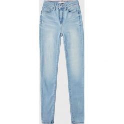 Tommy Hilfiger - Jeansy Como. Niebieskie jeansy damskie TOMMY HILFIGER, bez wzorów, z elastanu. W wyprzedaży za 299,90 zł.